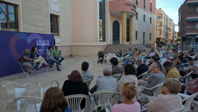 Unidos Podemos reformará la ley electoral para que los inmigrantes empadronados con trabajo estable tengan derecho a votar - 2, Foto 2