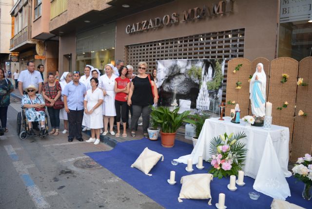 Las calles de Águilas se cubren de pétalos e incienso - 2017 - 3, Foto 3