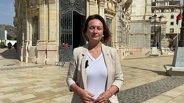 María Marín: El PP no tiene ningún empacho en comprarle el programa a Vox porque defienden la misma basura ideológica - 1, Foto 1