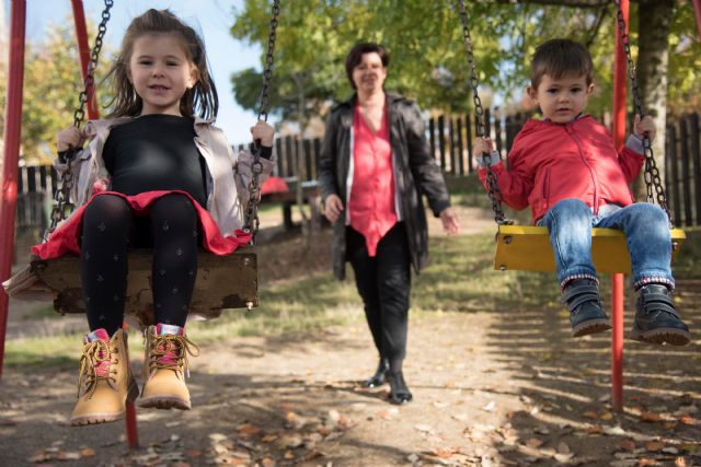 Aldeas Infantiles SOS consigue más de 5.000 firmas para impulsar el acogimiento familiar especializado en España - 2, Foto 2