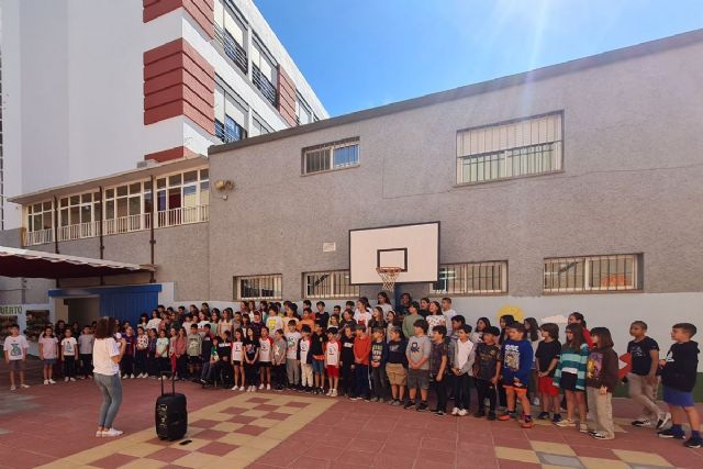 Alumnos de música del colegio San Isidoro y Santa Florentina muestran este jueves como ´La Mar de Músicas llega al cole´ - 1, Foto 1