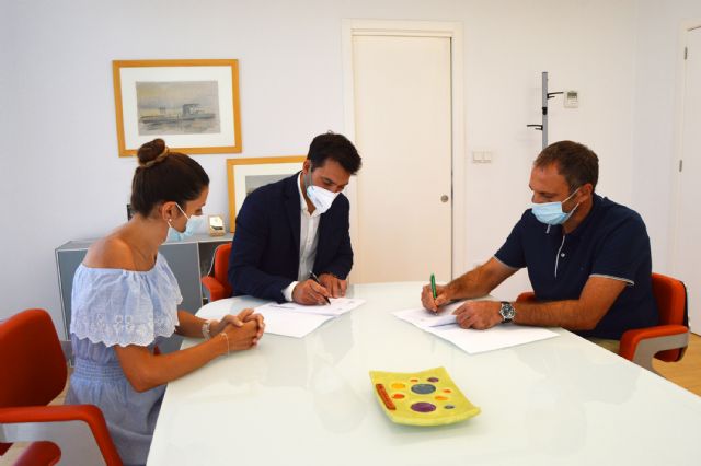 El Ayuntamiento y ASAJA firman un convenio para desarrollar acciones formativas - 1, Foto 1