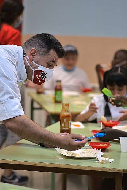 Orlando lanza el programa ´Orlando Cocina y Camina´ en colaboración con Cáritas Madrid este verano - 2, Foto 2