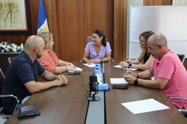 La alcaldesa de San Pedro del Pinatar recibe a la directiva de COEC - 1, Foto 1