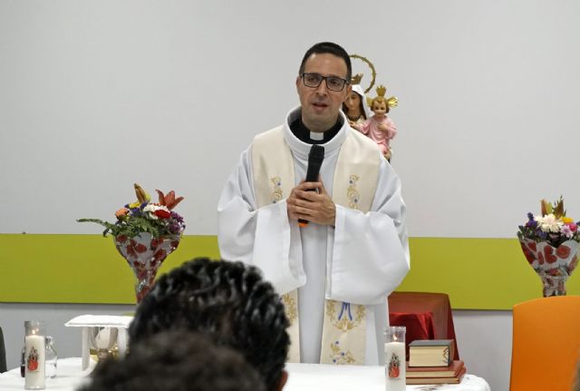 La virgen del Carmen disfruta en su barrio de unas fiestas plenas de diversión y convivencia - 1, Foto 1