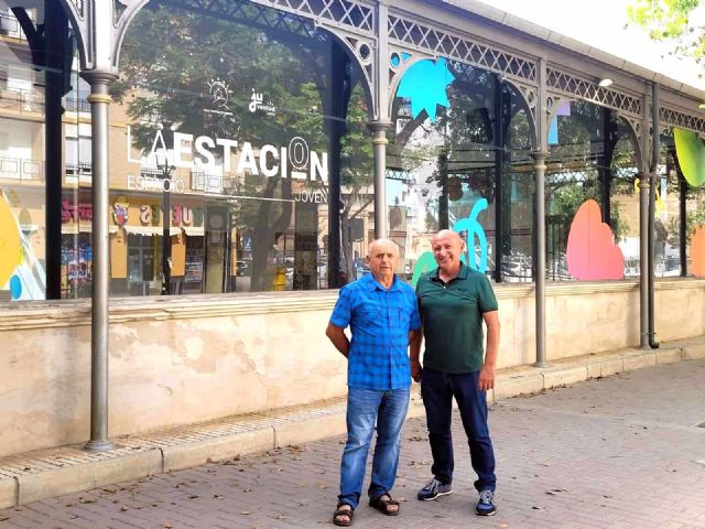 IU exige a ADIF que respete todo el legado cultural y patrimonial del tren en Lorca, empezando por la pérgola y el espacio jóven de la estación de Sutullena - 1, Foto 1