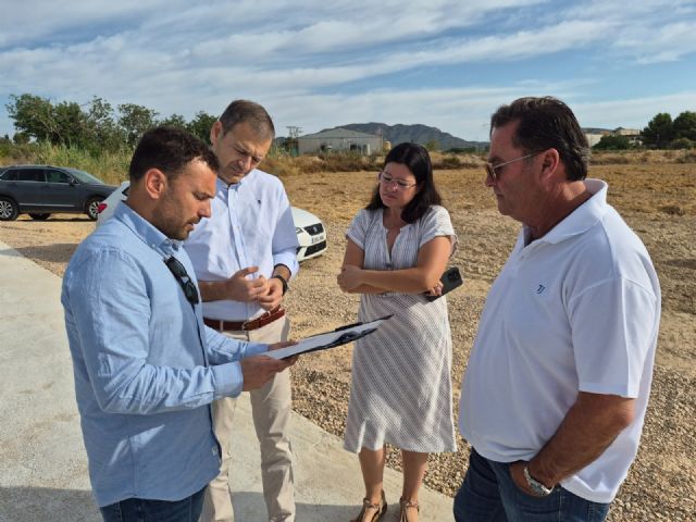El Ayuntamiento culmina la reparación del Camino Paraje Casas del Chichar para mejorar la seguridad y la movilidad en Gea y Truyols El Ayuntamiento culmina la reparación del Camino Paraje Casas del Chichar para mejorar la seguridad y la movilidad en Gea y Truyols