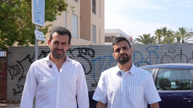 VOX denuncia la paralización del nuevo centro de salud de Lo Pagán y acusa al PP de “castigar a los vecinos con su mala gestión VOX denuncia la paralización del nuevo centro de salud de Lo Pagán y acusa al PP de “castigar a los vecinos con su mala gestión