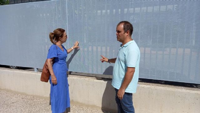 Las obras en el CEIP Nuestra Señora de Belén en Santiago y Zaraiche mejoran los accesos y el vallado del recinto - 1, Foto 1