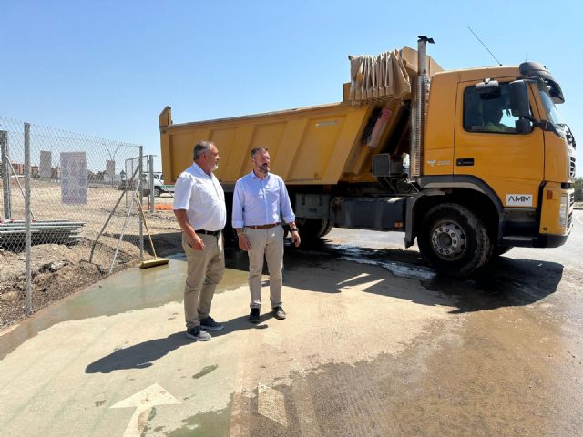 La calle Juan Antonio Dimas cierra al tráfico con motivo del avance de las obras de soterramiento en Lorca - 4, Foto 4