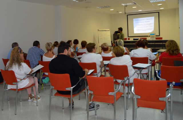 Curso de resolución de conflictos para los trabajadores del Ayuntamiento torreño - 1, Foto 1