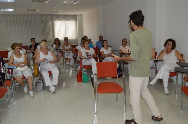 Curso de resolución de conflictos para los trabajadores del Ayuntamiento torreño - 4, Foto 4