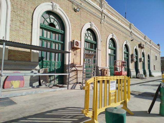 Viajeros y empleados de Renfe denuncian el retraso en las obras de la Estación - 3, Foto 3