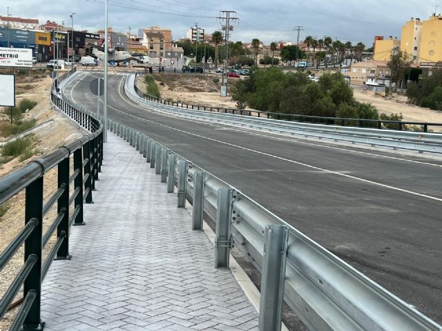 El Ayuntamiento reestablece el tráfico en el puente que une Sangonera la Seca con el Polígono Industrial Oeste - 3, Foto 3