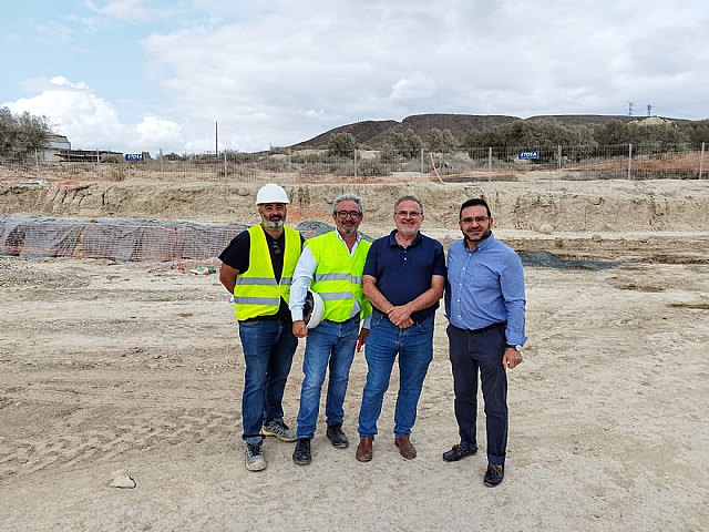 El concejal de Urbanismo visita los terrenos del futuro recinto ferial - 1, Foto 1