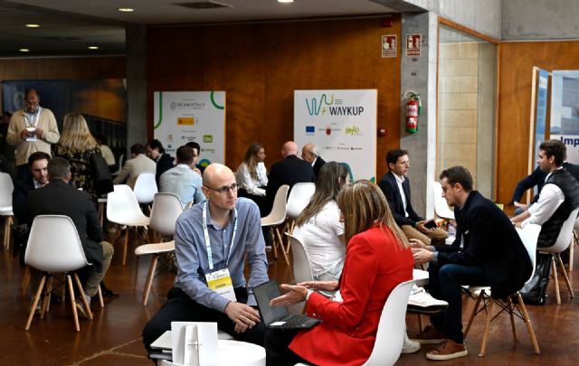 La Comunidad reúne a más de 600 empresas emergentes e inversores de todo el mundo para crear oportunidades reales de inversión La Comunidad reúne a más de 600 empresas emergentes e inversores de todo el mundo para crear oportunidades reales de inversión