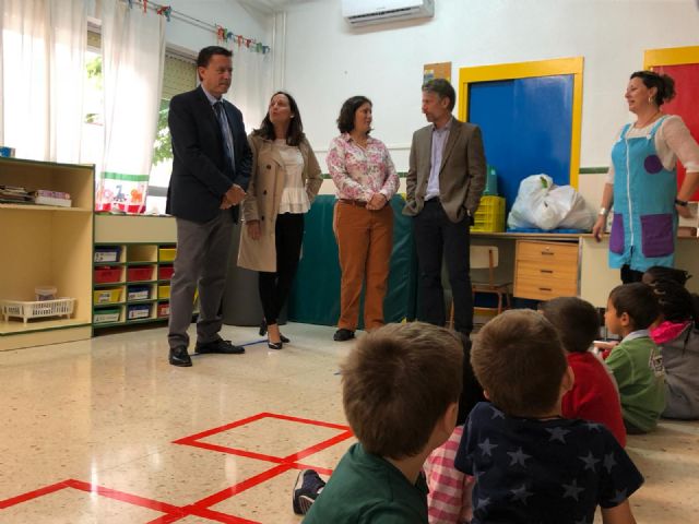 Víctor Martínez-Carrasco:El Gobierno regional continúa mejorando los centros educativos a través del Plan de Climatización - 1, Foto 1