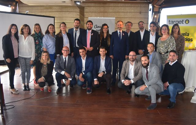 El Foro de Jóvenes de Amefmur debate sobre las claves del liderazgo en la empresa familiar - 1, Foto 1