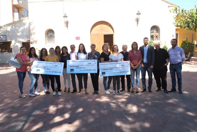 Cooperativas de la Región, Ucomur y Ucoerm, han entregado 2.500 kilos de alimentos y 21.000 euros a los colegios de Los Alcázares y El Raal más afectados por la DANA - 2, Foto 2