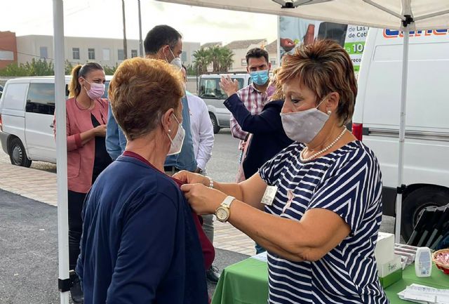 Las Torres de Cotillas se vuelca para conmemorar el día mundial de cáncer de mama - 2, Foto 2