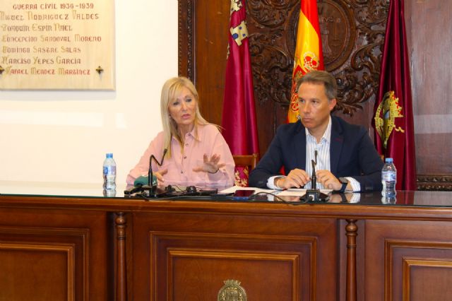 Los lorquinos se ahorrarán 3,5 millones de euros en impuestos, tasas y precios públicos municipales el próximo año gracias al acuerdo entre PP y VOX - 4, Foto 4