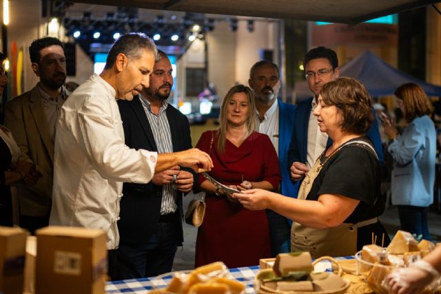 El chef Paco Roncero inaugura la primera y exitosa jornada de Gastromar 2024 - 2, Foto 2