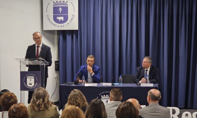 Más de un centenar de personas participan en Caravaca de la Cruz en el XX Encuentro del Consejo Escolar de la Región - 1, Foto 1