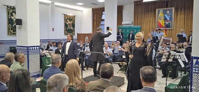 Expectaculo. La zarzuela y la música militar unen fuerzas en Sevilla para conmemorar a la Virgen del Pilar, patrona de la Guardia Civil - 4, Foto 4