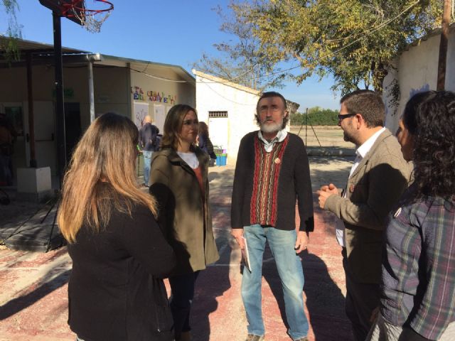 El Ayuntamiento de Murcia se suma a la celebración del 30 aniversario del Centro de Acogida y Acompañamiento Integral de Cáritas en El Palmar - 1, Foto 1