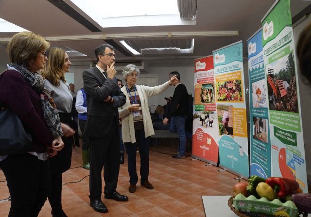 El primer Plan de Infancia y Adolescencia establece más de 200 acciones de apoyo y protección para los niños murcianos - 2, Foto 2