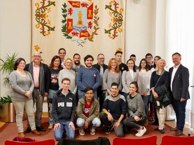 Cartagena conmemoró el Día Internacional del Estudiante con la lectura de una Declaración Institucional - 1, Foto 1