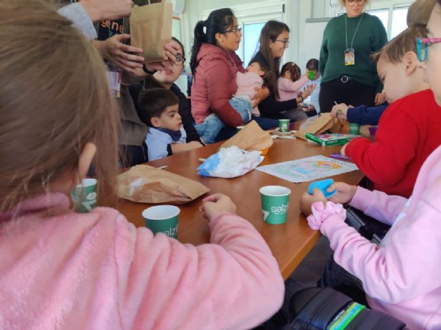 Cerca de una veintena de niños disfrutaron del programa de Respiro familiar ofertado por D´Genes durante su XII Congreso Internacional de Enfermedades Raras, Foto 4
