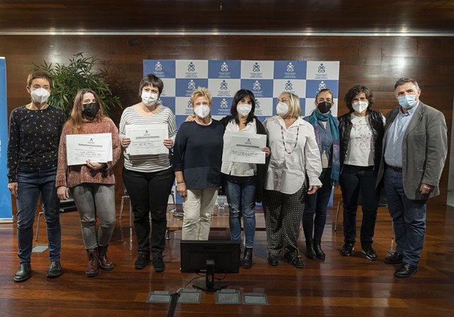 Tres trabajos premiados en la Jornada de Innovación e Investigación Enfermera del COEGI - 1, Foto 1