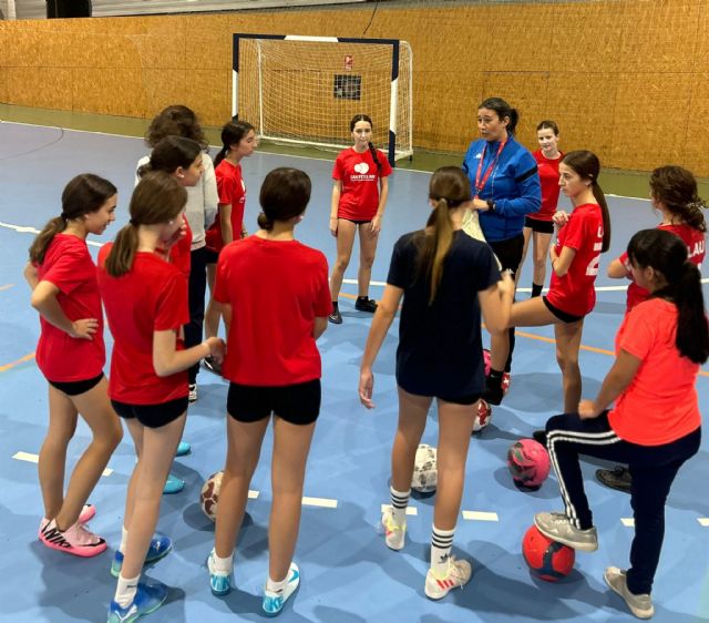 El deporte femenino de Bullas cuenta con un equipo infantil de fútbol sala - 2, Foto 2