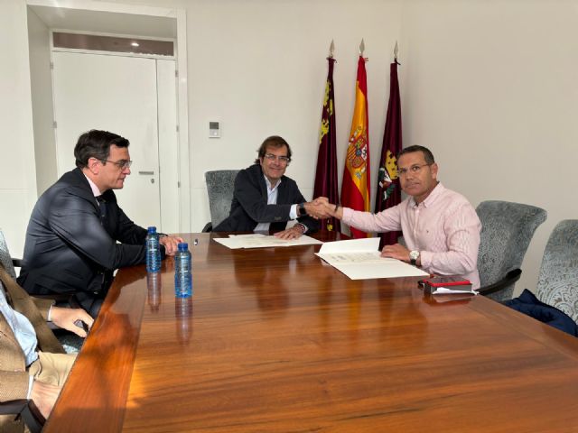 La plataforma Compromiso por el Desarrollo Sostenible del Puerto de Cartagena alcanza sus 30 miembros con la incorporación de la Cofradía de Pescadores - 1, Foto 1