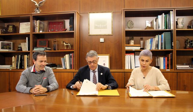 La CHS firma un convenio de colaboración con el Ayuntamiento de Beniel - 1, Foto 1