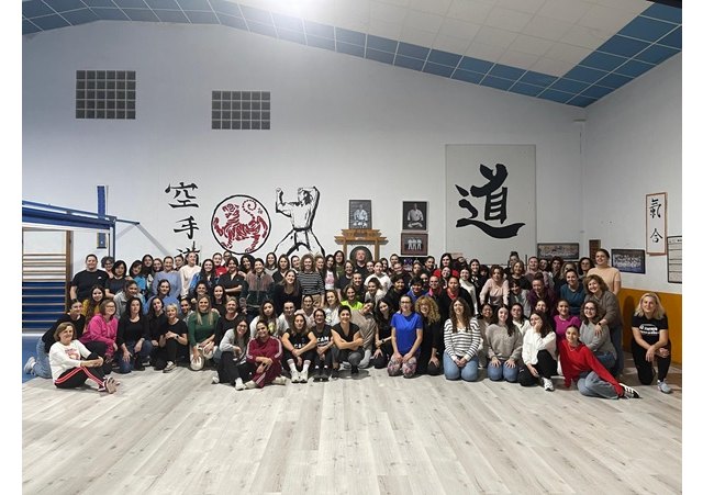 Comienza el taller de defensa personal dirigido a mujeres - 1, Foto 1