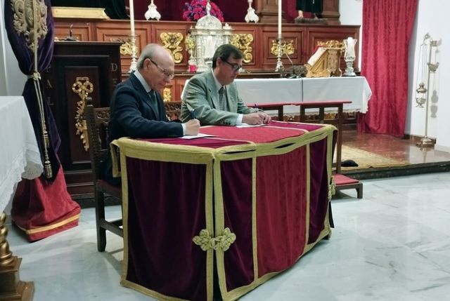 Acuerdo histórico en Sevilla: Hermandad de Las Aguas y Ateneo Social, unidos por la Virgen de Guadalupe - 4, Foto 4