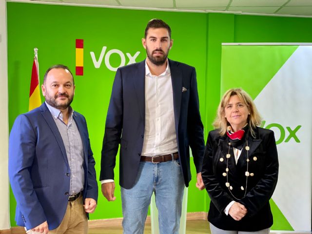 VOX anuncia que no acudirá a la inauguración del AVE con Pedro Sánchez - 1, Foto 1