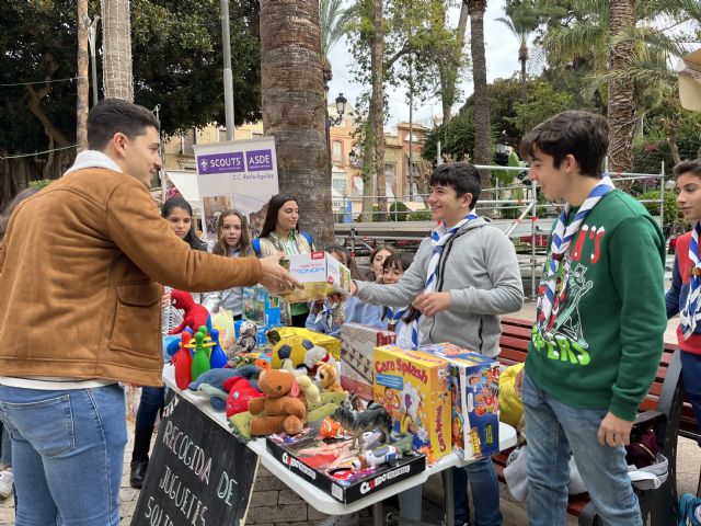 Recogida solidaria de Juguetes del Grupo Scout C.C. Renfe - 1, Foto 1