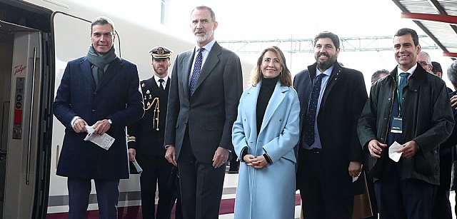 Pedro Sánchez inaugura, junto al rey Felipe VI, la Línea de Alta Velocidad Madrid-Murcia - 1, Foto 1