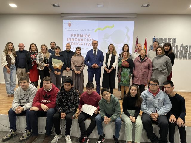 El Colegio Germán Teruel de Moratalla y los IES Europa de Águilas y Federico Balart de Pliego ganan los Premios de Innovación - 1, Foto 1