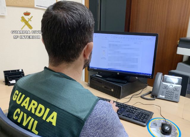 La Guardia Civil detiene a un joven y experimentado delincuente dedicado a estafas online - 1, Foto 1