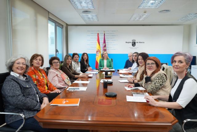 La Comunidad impulsa el programa Mujer Lidera para promover el emprendimiento y liderazgo femenino - 1, Foto 1