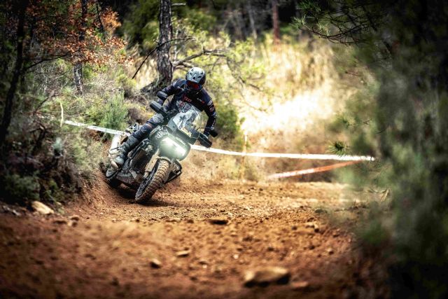 Harley-Davidson y Pedrero finalizan con éxito la Bassella Race - 1, Foto 1