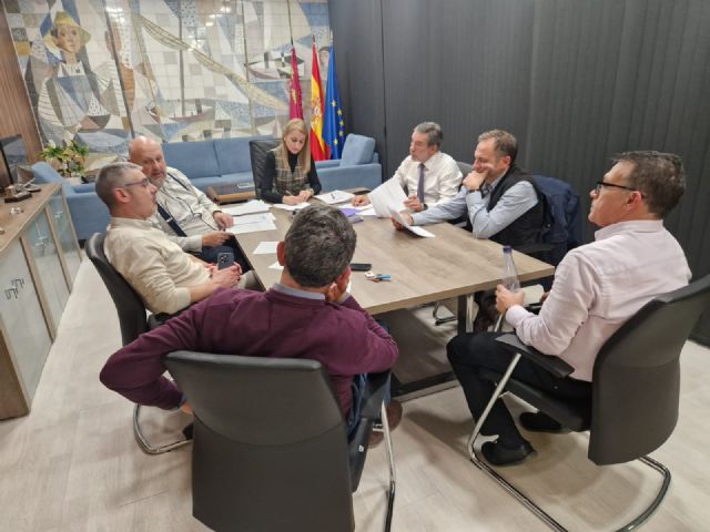 Los agricultores que se manifiestan mañana en la ciudad de Murcia deberán retirar los tractores a las 15 horas y respetar el horario de salida de los colegios - 1, Foto 1