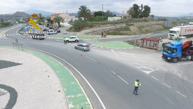 La empresa Uvyco cede a la Guardia Civil un vehículo policial de vigilancia y control - 3, Foto 3