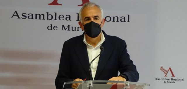 Martínez Baños: La Asamblea Regional está secuestrada por López Miras y los diputados tránsfugas - 1, Foto 1