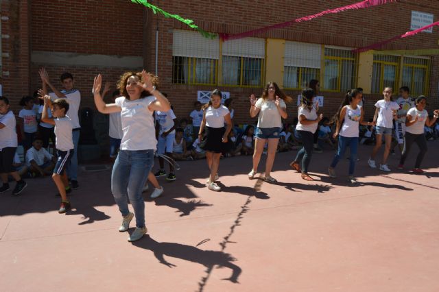 El colegio 'Vista Alegre' torreño disfruta de su 'Festival de la Danza' - 1, Foto 1