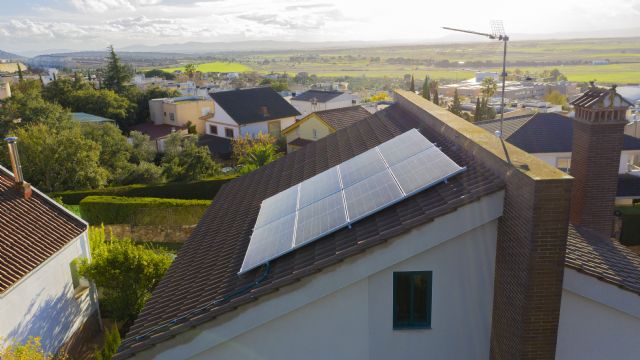 Los beneficios de la energía solar: el camino hacia el autoabastecimiento - 1, Foto 1